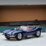 Jaguar XKSS Blå AUTOart 1:18 - image 9 of 9