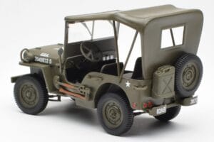 Jeep Willys Med Presenning UT Models 1:18 180149002 Metall — bild 5 av 6