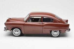Kaiser Henry J Caribbean Coral Metallic Sun Star 1:18 5101 Metall — bild 4 av 8