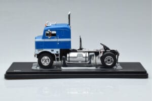Kenworth Bullnose Blå IXO 1:43 TR154 Metall — bild 3 av 6