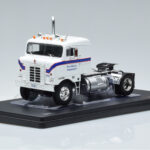 Kenworth Bullnose Ross Mackie Transport Vit IXO 1:43 TR063
