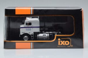 Kenworth Bullnose Ross Mackie Transport Vit IXO 1:43 TR063 Metall — bild 6 av 6