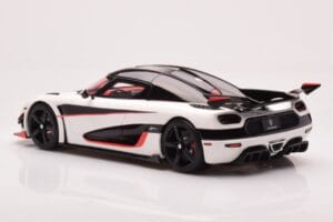 Koenigsegg Agera RS Arctic Vit GT Spirit 1:18 GT877 Resin — bild 5 av 6