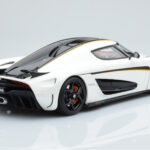 Koenigsegg Regera Vit GT Spirit 1:18 - image 2 of 5