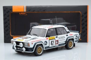 Lada 2105 VFTS #42 S. Brundza Rally 1000 Lakes 1984 IXO 1:18 18RMC146 Metall — bild 6 av 6