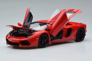 Lamborghini Aventador LP700-4 Andromeda Röd AUTOart 1:18 74669 Metall — bild 2 av 10