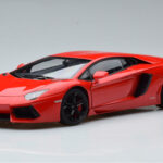 Lamborghini Aventador LP700-4 Andromeda Röd AUTOart 1:18