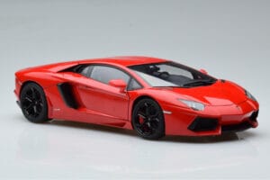 Lamborghini Aventador LP700-4 Andromeda Röd AUTOart 1:18 74669 Metall — bild 6 av 10