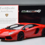 Lamborghini Aventador LP700-4 Andromeda Röd AUTOart 1:18 - image 10 of 10