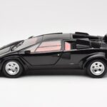 Lamborghini Countach LP 5000 Quattrovalvole Svart Kyosho 1:18 08320BK - image 4 of 8