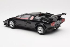 Lamborghini Countach LP 5000 Quattrovalvole Svart Kyosho 1:18 08320BK Metall — bild 7 av 8