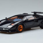 Lamborghini Countach LP500S Walter Wolf Mörkblå Kyosho 1:18
