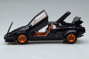 Lamborghini Countach LP500S Walter Wolf Mörkblå Kyosho 1:18 08320D Metall — bild 4 av 11