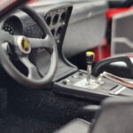 Lamborghini Miura SVR Röd Kyosho 1:18 - image 8 of 9