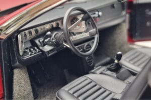 Lamborghini Urraco P250 Röd Kyosho 1:18 08446R Metall — bild 8 av 10