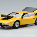 Lamborghini Urraco Gul Kyosho 1:18 - image 2 of 10