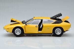 Lamborghini Urraco Gul Kyosho 1:18 08446GY Metall — bild 4 av 10