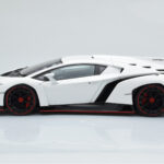 Lamborghini Veneno Vit AUTOart 1:18 - image 5 of 8