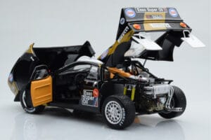 Lancia 037 ESSO #3 F. Tabaton Rally Targa Florio 1985 Kyosho 1:18 08306H Metall — bild 3 av 8