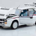 Lancia Delta HF Integrale 6 Vit Kyosho 1:18 - image 2 of 8