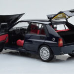 Lancia Delta HF Integrale Club Italia Blå Kyosho 1:18 - image 3 of 8
