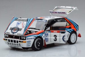 Lancia Delta HF Integrale Evoluzione #3 D. Auriol / B. Occelli Tour de Corse 1992 Kyosho 1:18 08348H Metall — bild 2 av 9