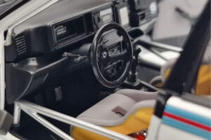 Lancia Delta HF Integrale Evoluzione Test Car Kyosho 1:18 08348G Metall — bild 7 av 9