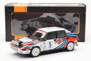 Lancia Delta Integrale 16V #5 J. Kankkunen / J. Piironen Rally Safari 1990 IXO 1:18 18RMC139C Metall — bild 6 av 6