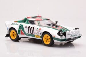 Lancia Stratos HF #10 S. Munari / S. Maiga Rally Monte Carlo 1976 IXO 1:18 18RMC162A Metall — bild 4 av 6