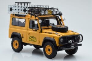 Land Rover Defender 90 Camel Trophy Borneo 1985 Almost Real 1:18 810213 Metall — bild 6 av 8