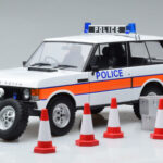 Land Rover Range Rover Polis Almost Real 1:18