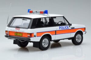 Land Rover Range Rover Polis Almost Real 1:18 810115 Metall — bild 3 av 9