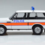 Land Rover Range Rover Polis Almost Real 1:18 - image 4 of 9