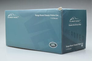 Land Rover Range Rover Polis Almost Real 1:18 810115 Metall — bild 8 av 9