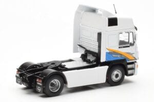 MAN F2000 Vit IXO 1:43 TR174 Metall — bild 3 av 4