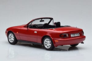 Mazda MX-5 NA Norev 1:18 188020 Metall — bild 7 av 8