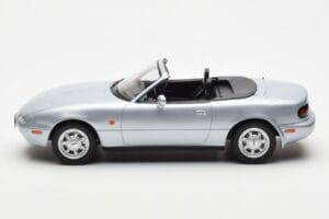 Mazda MX-5 NA Silver Norev 1:18 188023 Metall — bild 3 av 7