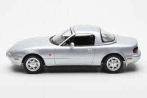 Mazda MX-5 NA Silver Norev 1:18 188023 Metall — bild 4 av 7
