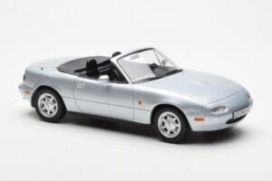 Mazda MX-5 NA Silver Norev 1:18 188023 Metall — bild 5 av 7