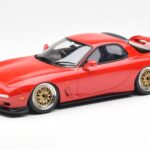 Mazda RX-7 FD Khyzyl Saleem Röd Otto 1:18 OT1062