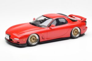 Mazda RX-7 FD Khyzyl Saleem Röd Otto 1:18 OT1062