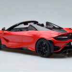 McLaren 765LT Spider Röd GT Spirit 1:18 - image 5 of 6