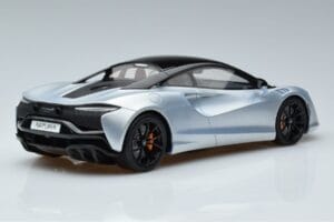McLaren Artura Silver GT Spirit 1:18 GT873 Resin — bild 2 av 6