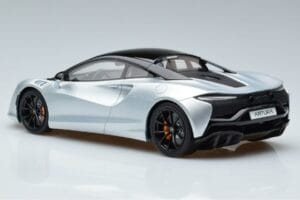 McLaren Artura Silver GT Spirit 1:18 GT873 Resin — bild 5 av 6