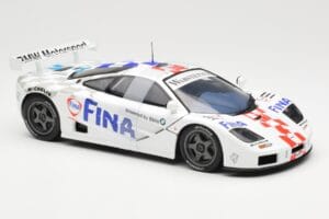 McLaren F1 GTR BMW Motorsport UT Models 1:18 80439421483 Metall — bild 4 av 6