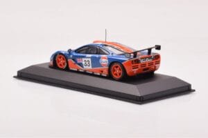 McLaren F1 GTR #33 Gulf Racing R. Bellm / M. Weaver / J-J. Lehto 24 Hours of Le Mans 1996 Minichamps 1:43 530164333 Metall — bild 3 av 4