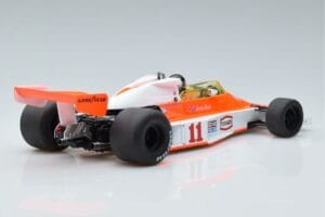 McLaren M23 #11 J. Hunt F1 World Champion 1976 MCG 1:18 MCG18612F Metall — bild 2 av 6