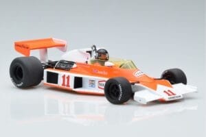 McLaren M23 #11 J. Hunt F1 World Champion 1976 MCG 1:18 MCG18612F Metall — bild 4 av 6