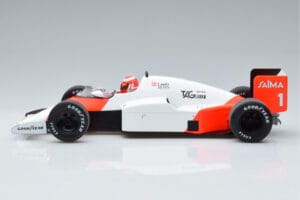 McLaren MP4/2B Marlboro #1 N. Lauda Winner Dutch Grand Prix 1985 MCG 1:18 MCG18607F Metall — bild 3 av 6