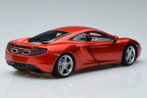 McLaren MP4-12C Med Stig Top Gear Figur Minichamps 1:18 519101330 Metall — bild 3 av 7